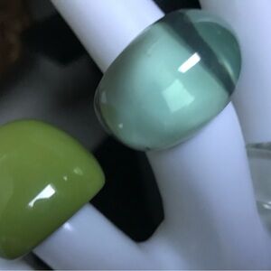 #bottlegreen #acrylic #rings nwot size 7 #quality #mod #retro
